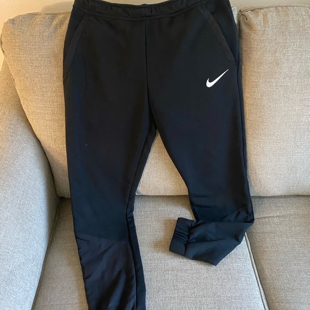 Nike joggers